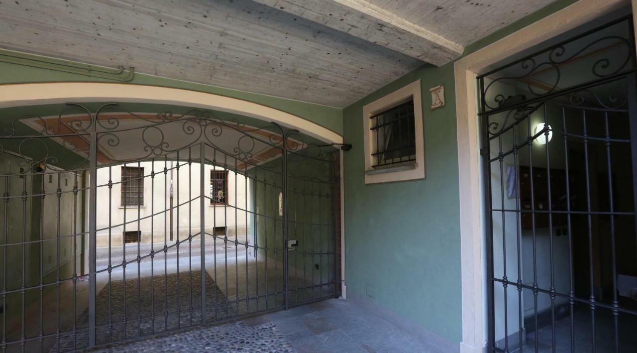 Appartamento Vandero Alba  Bagian luar foto